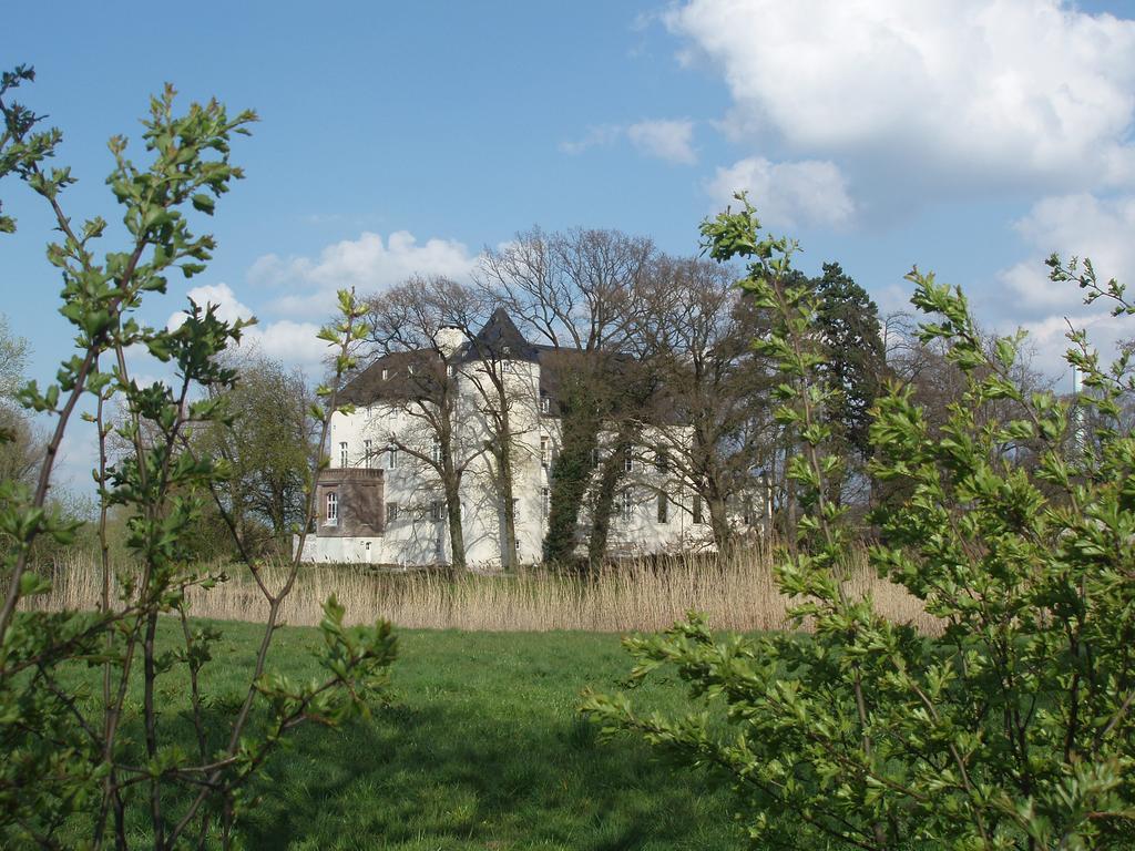 Burg Boetzelaer Hotel Kalkar Kültér fotó